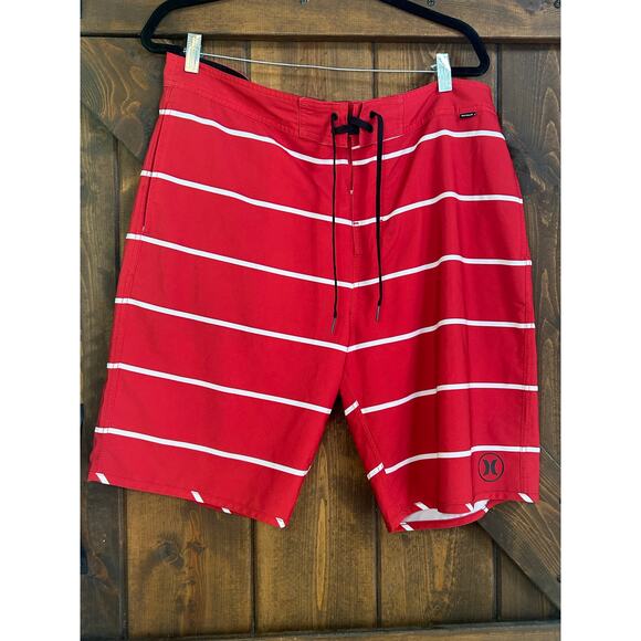 HURLEY men’s 36 Beachside Halton board shorts swim Red White - Picture 1 of 6